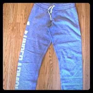 Under Armour small joggers fleece lining